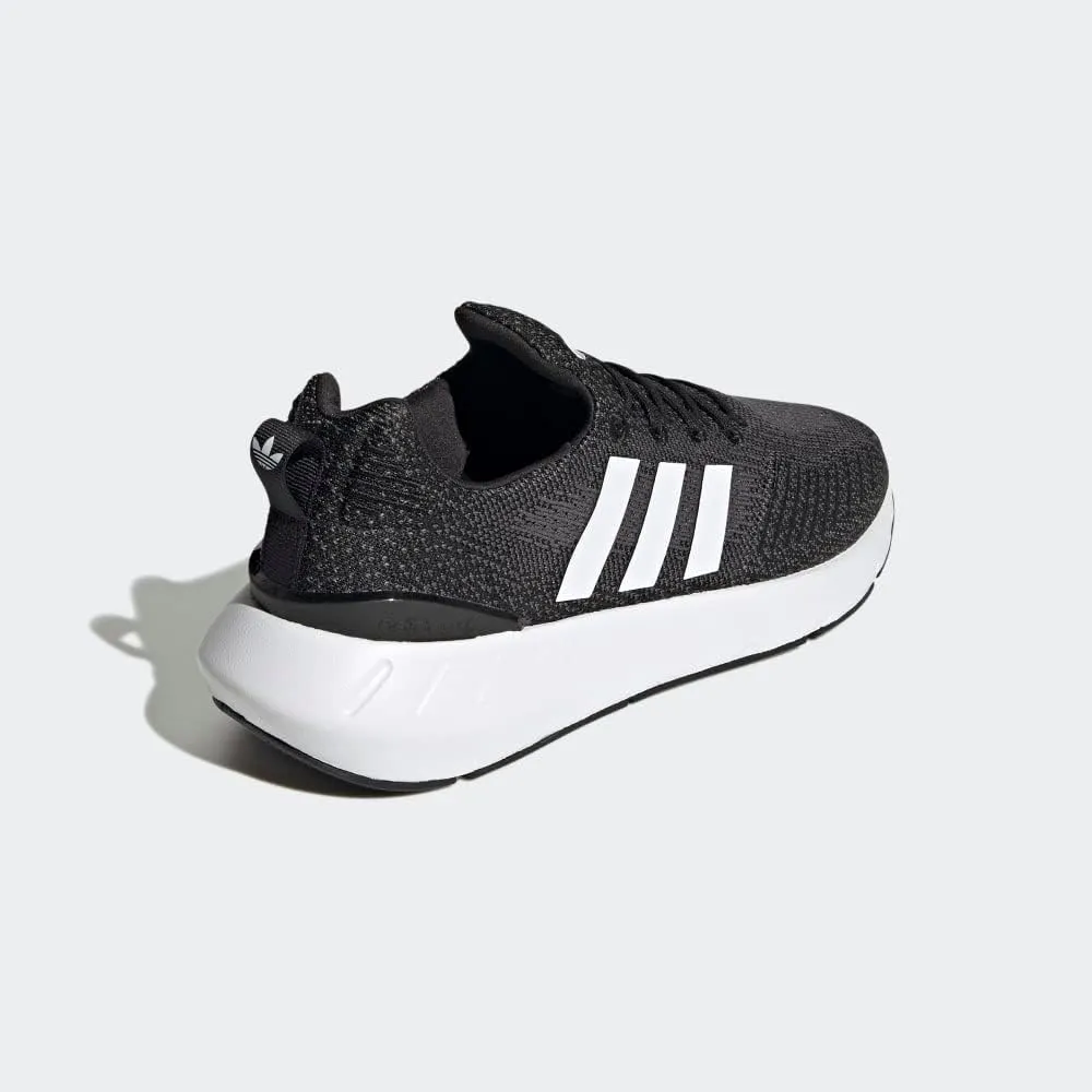 adidas Men's Sneaker