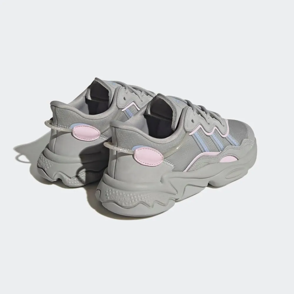 adidas Women's Ozweego Ballet Flat, Boat Shoe