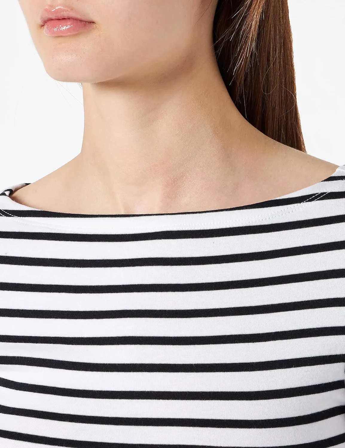 Amazon Essentials Women's Slim-Fit 3/4 Sleeve Boat Neck T-Shirt