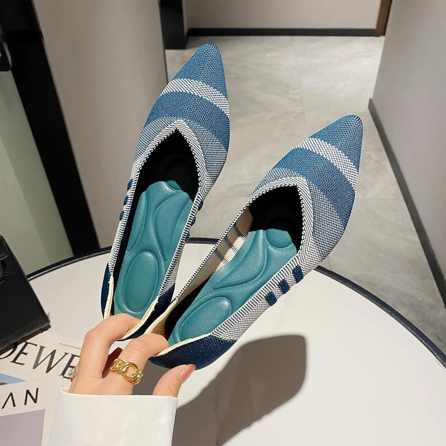 AOQUNFS Women's Ballet Flats Slip On Casual Pointed Toe Knit Flats Dressy Soft Walking Flats Shoes for Daily
