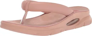 Blondo Women's Waterproof Amber Flip-Flop