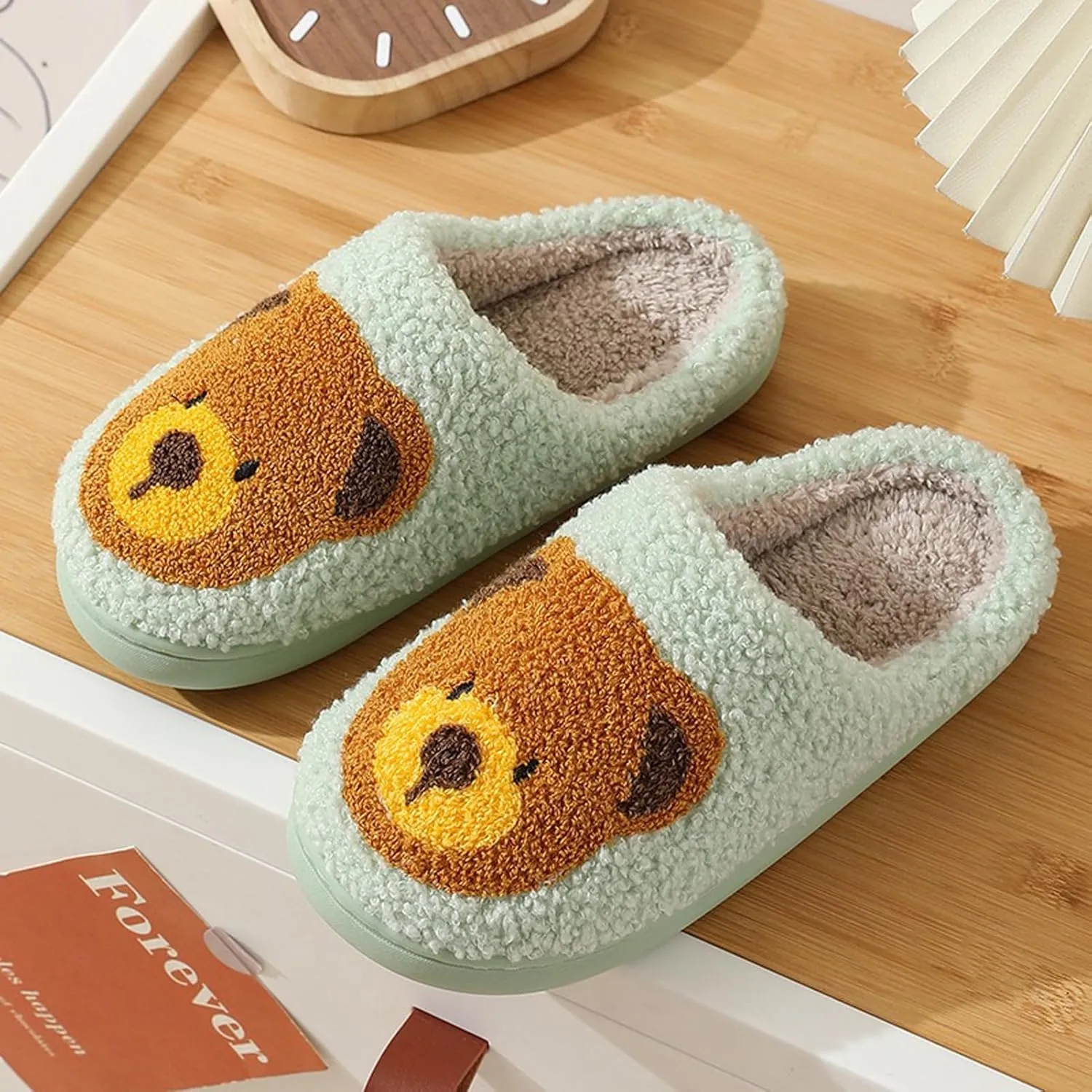 Christmas Slippers Reindeer Slippers for Women and Men Holiday Halloween Slippers Indoor Bedroom Fluffy Warm Fleece Slippers Winter Soft Cozy Home Non-Slip Soft Plush Slip-on Wool Lined House Shoes
