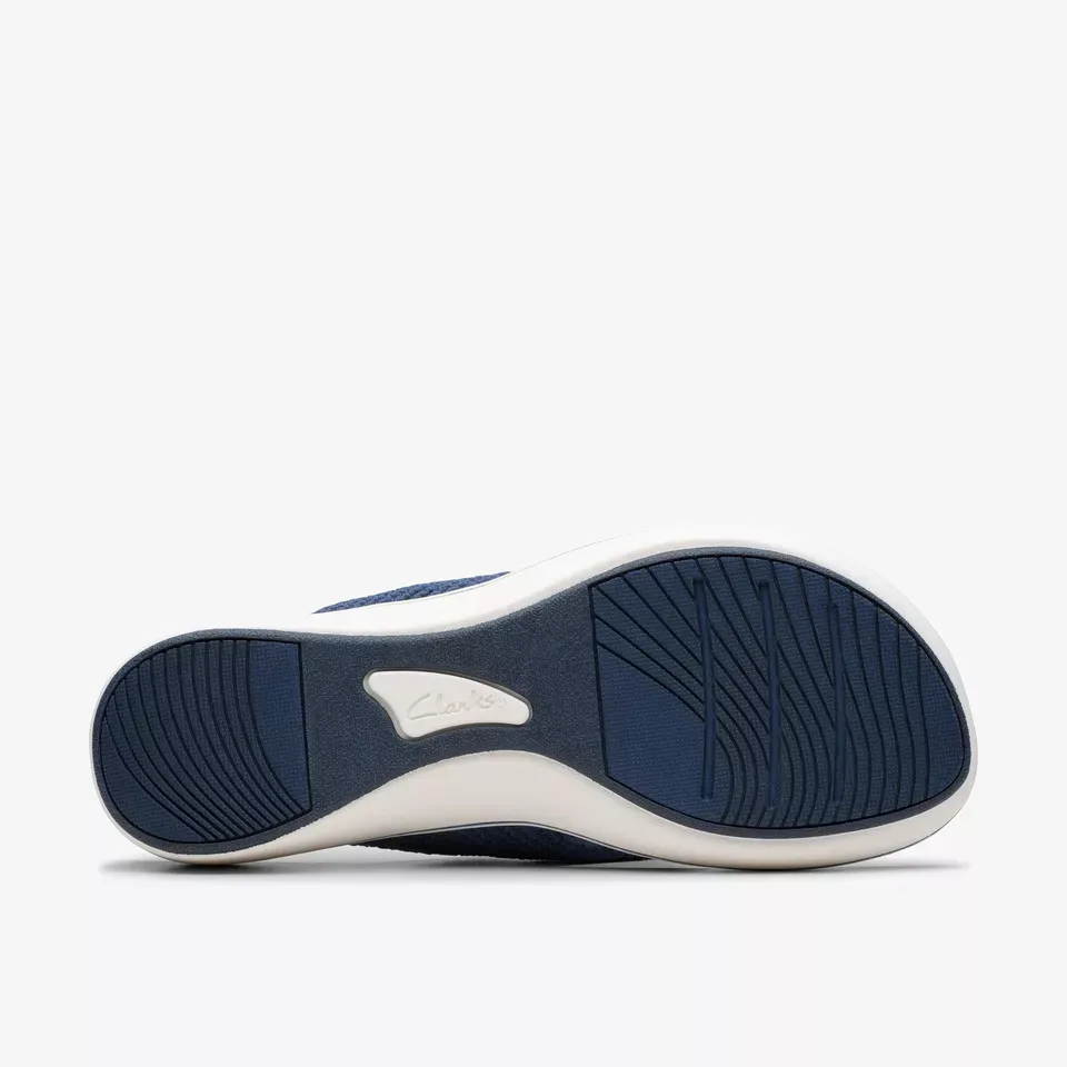 Clarks Women's Breeze Rae Erin Navy 26181857