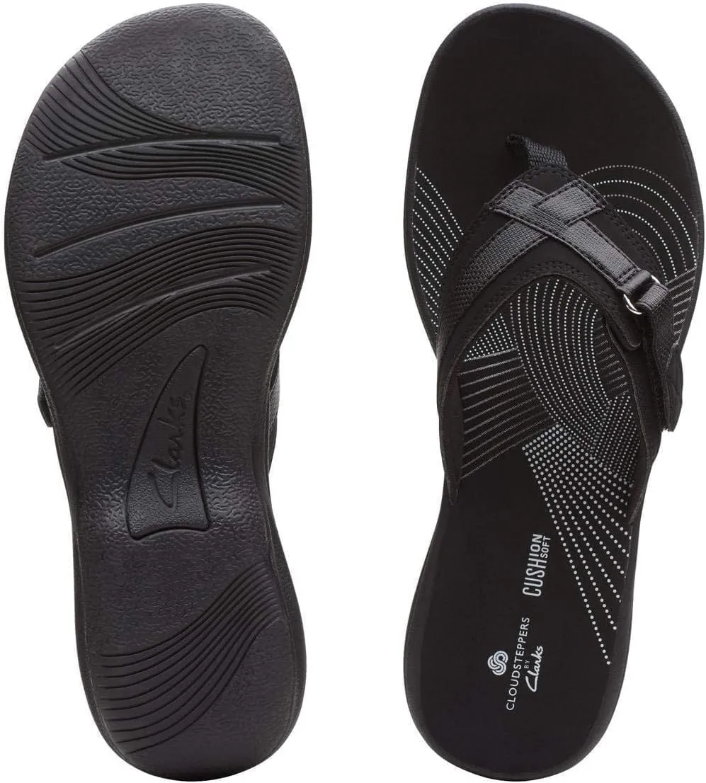 Clarks Womens Breeze Sea Flip-Flop Sandals - Comfortable Flip Flop with Adjustable Hook and Arch Support - Casual Summer Wearing Cloudsteppers for Everyday