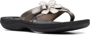 Clarks Women's Brinkley Flora Flip Flop