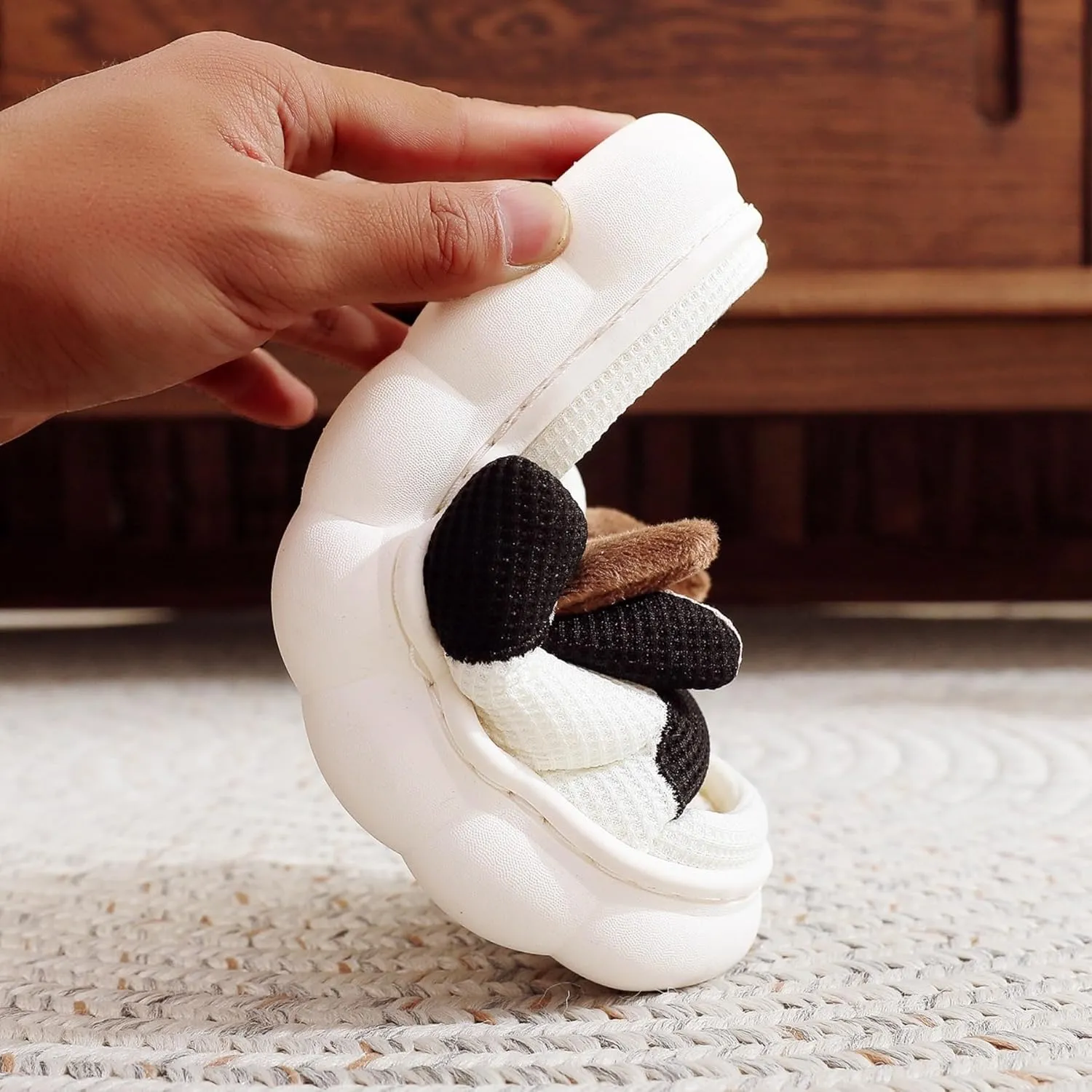 Cow Slippers for Women Men Indoor Cute Cotton Plush Home Couple Slippers Comfy Slides Outdoor Warm Winter Bedroom House Slippers Shoes Cozy Slip On Non-Slip Fuzzy Slippers