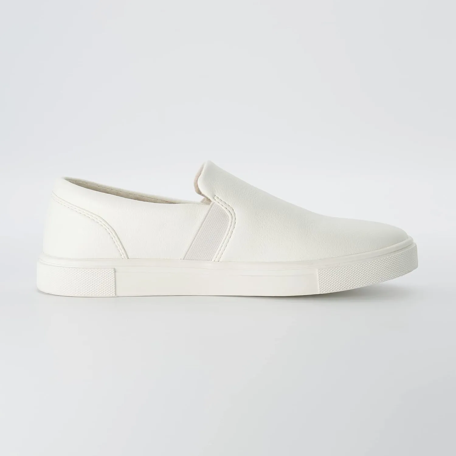 CUSHIONAIRE Women's Hampton Slip on Sneaker  Comfort Foam, Wide Widths Available