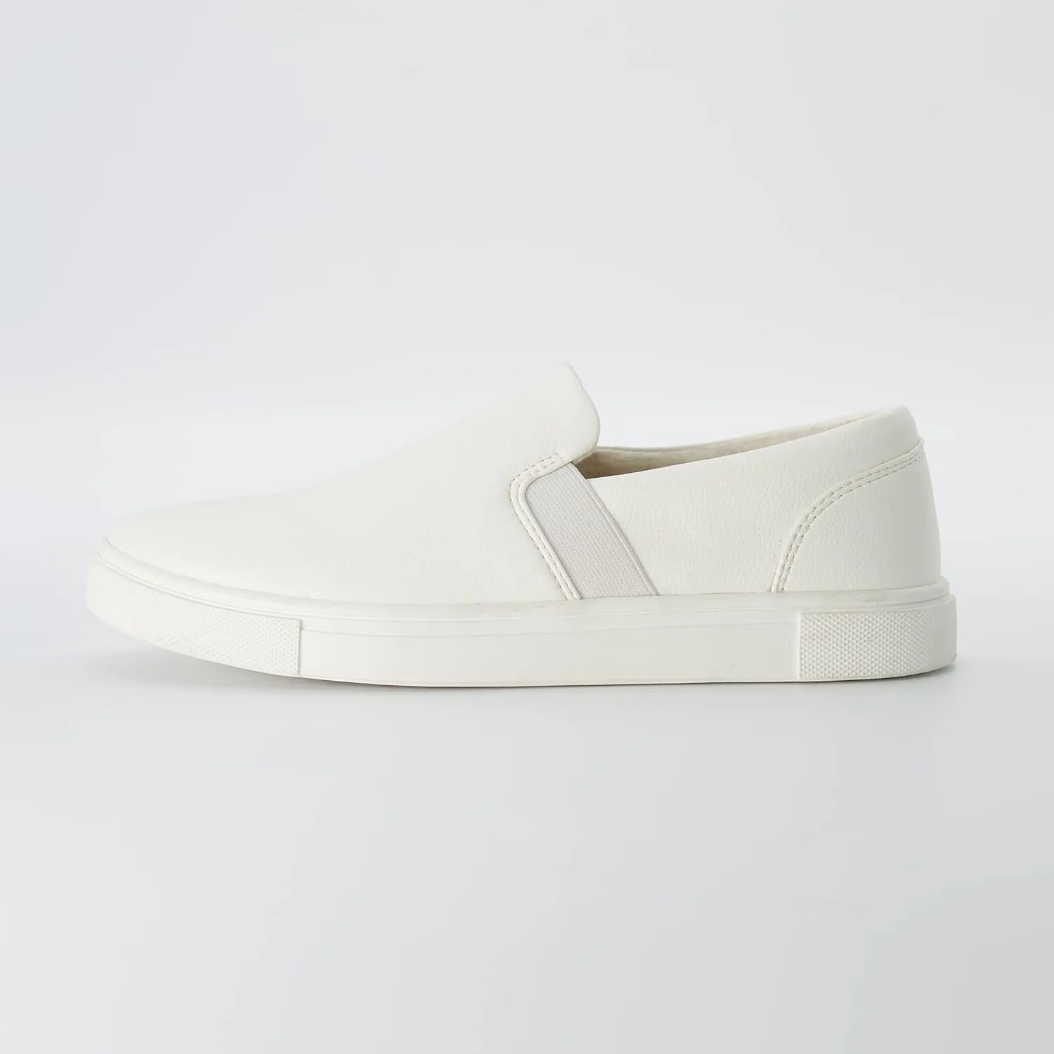 CUSHIONAIRE Women's Hampton Slip on Sneaker  Comfort Foam, Wide Widths Available