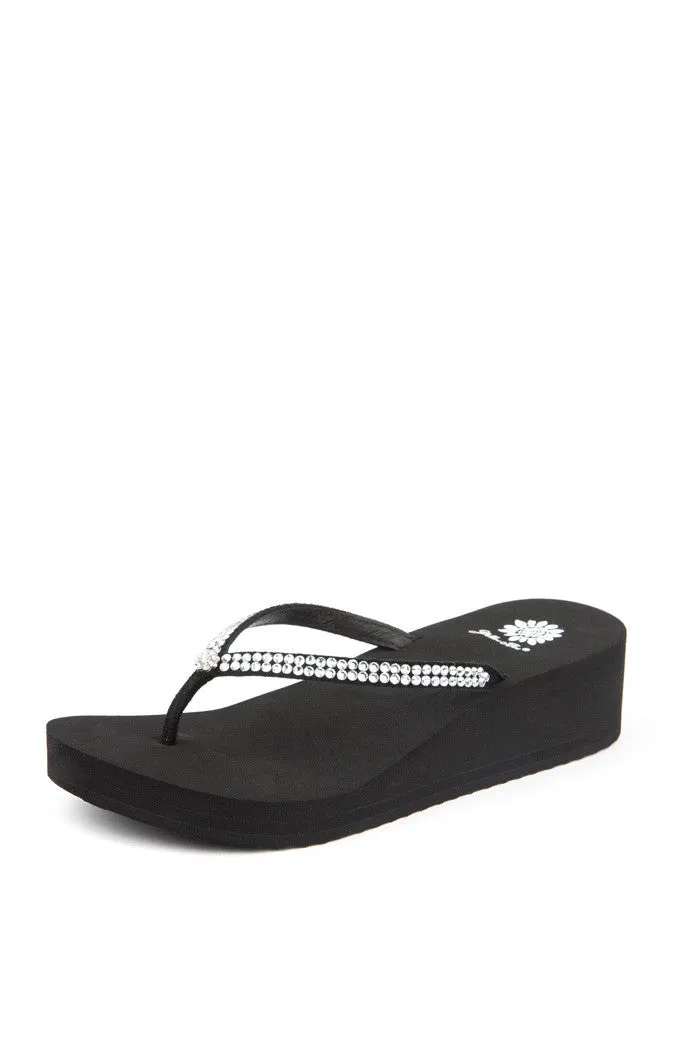 Custard Flip-Flop in Black
