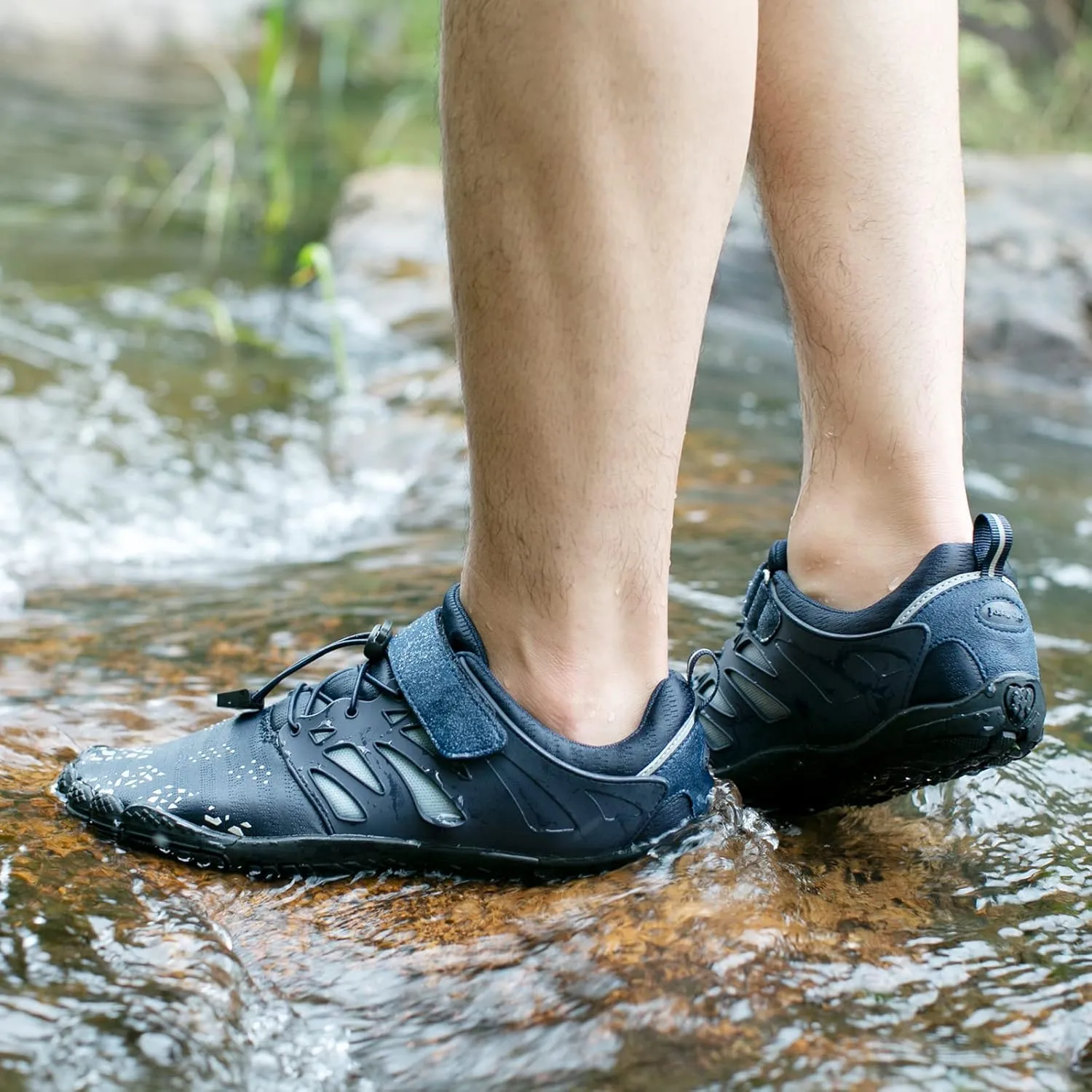 deenor Adjustable Water Shoes for Men Quick Dry Wide Toe Aqua Shoes for Swim Beach Surf