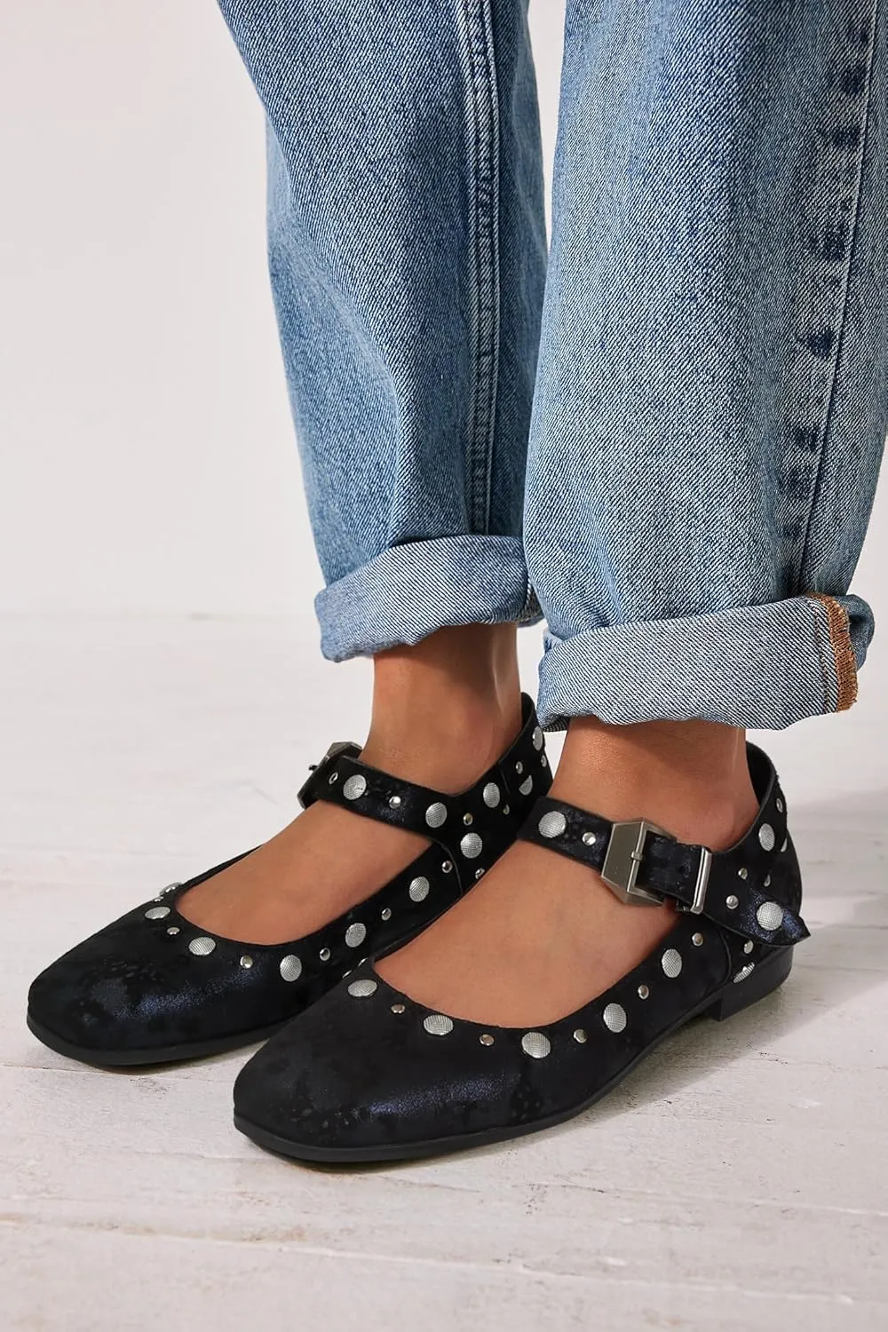 DOEYG Studded Mary Janes Ballet Flats Shoes for Women Square Toe Mary Jane Shoes Dressy Casual Ballerina Shoes with Buckle Strap
