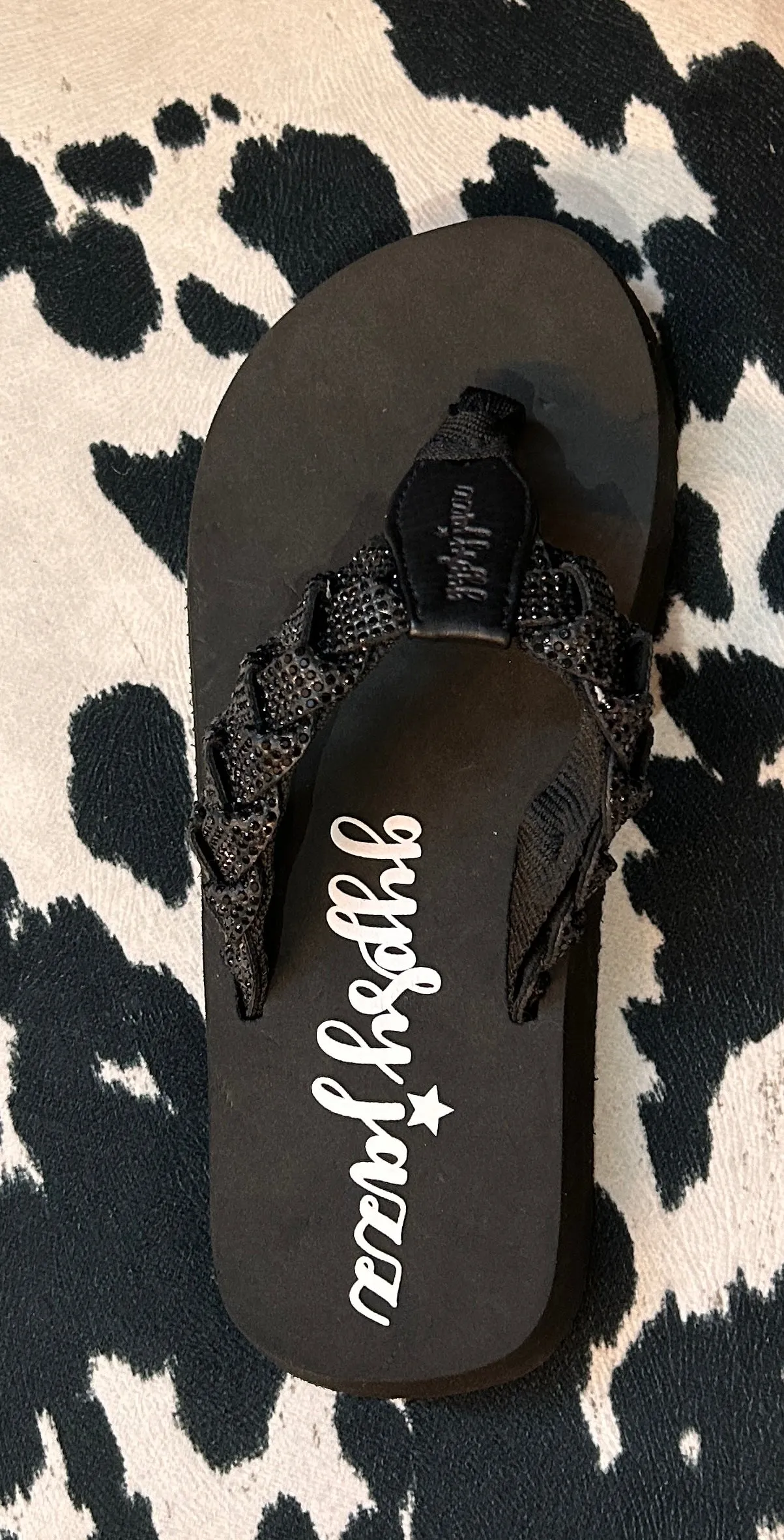 GLITZY GIRL FLIP FLOPS