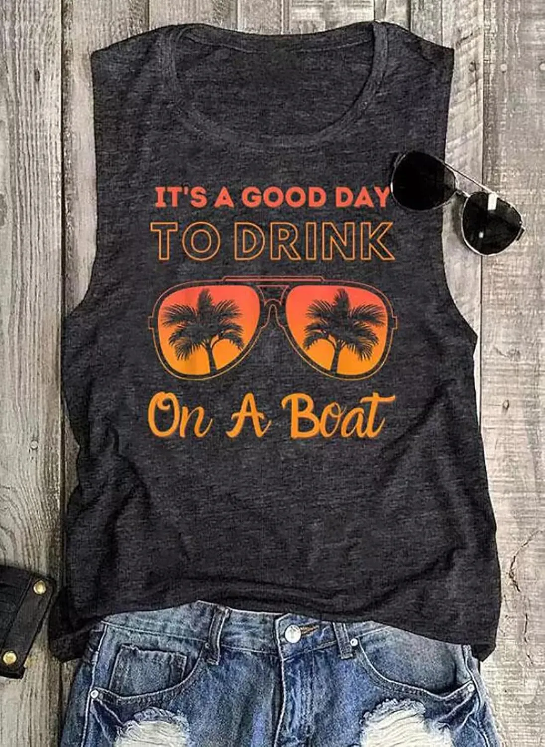 It is A Good Day to Drink On A Boat Tank Tops Women Funny Drinking Shirt Letter Print Sleeveless T-Shirt