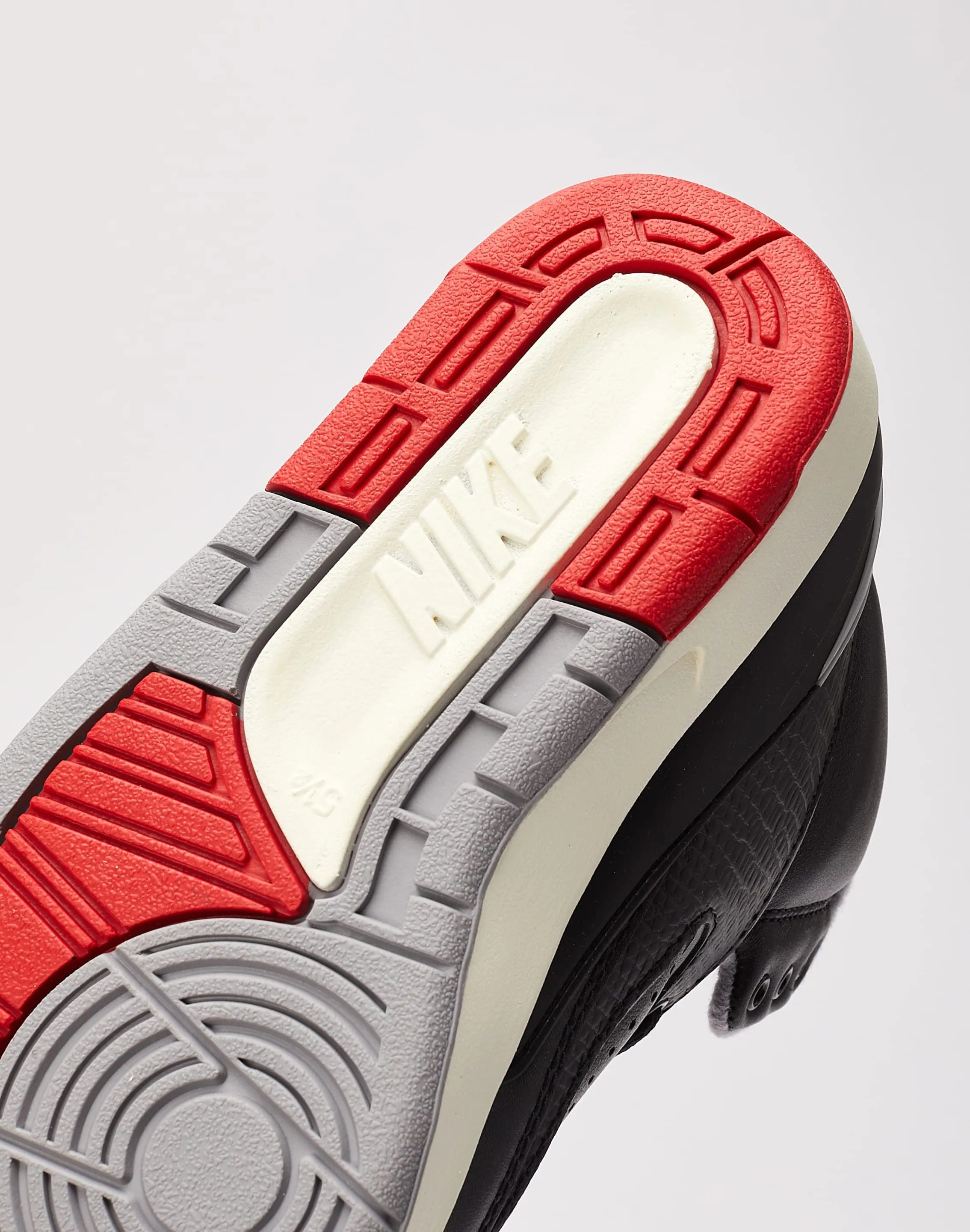 Jordan Air Jordan 2 Retro 'Black Cement’ Grade-School