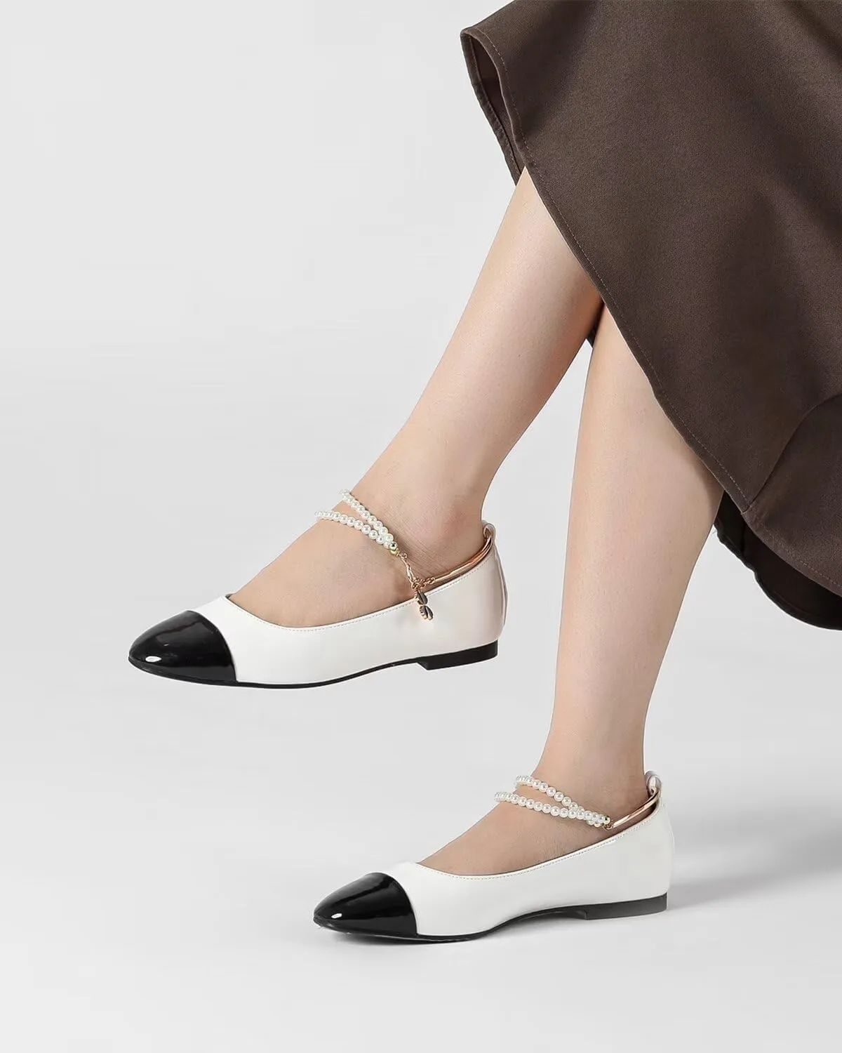 Lryweisy Women's Flats Two-Tone Mary Jane with Buckle Strap Comfortable Dressy Shoes