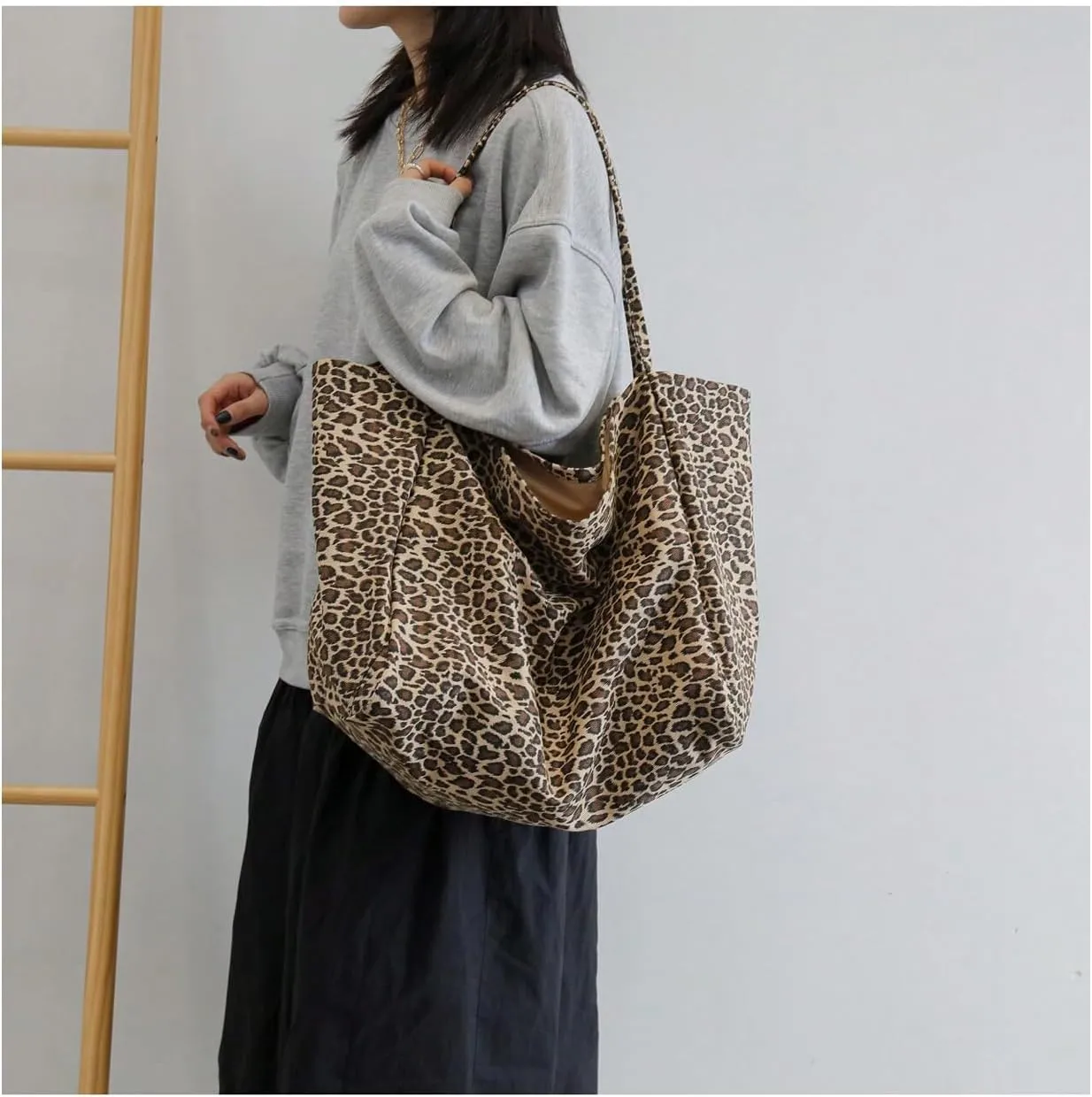 MakeMeChic Women's Leopard Tote Bag Cheetah Oversize Shoulder Bag Weekender Bag