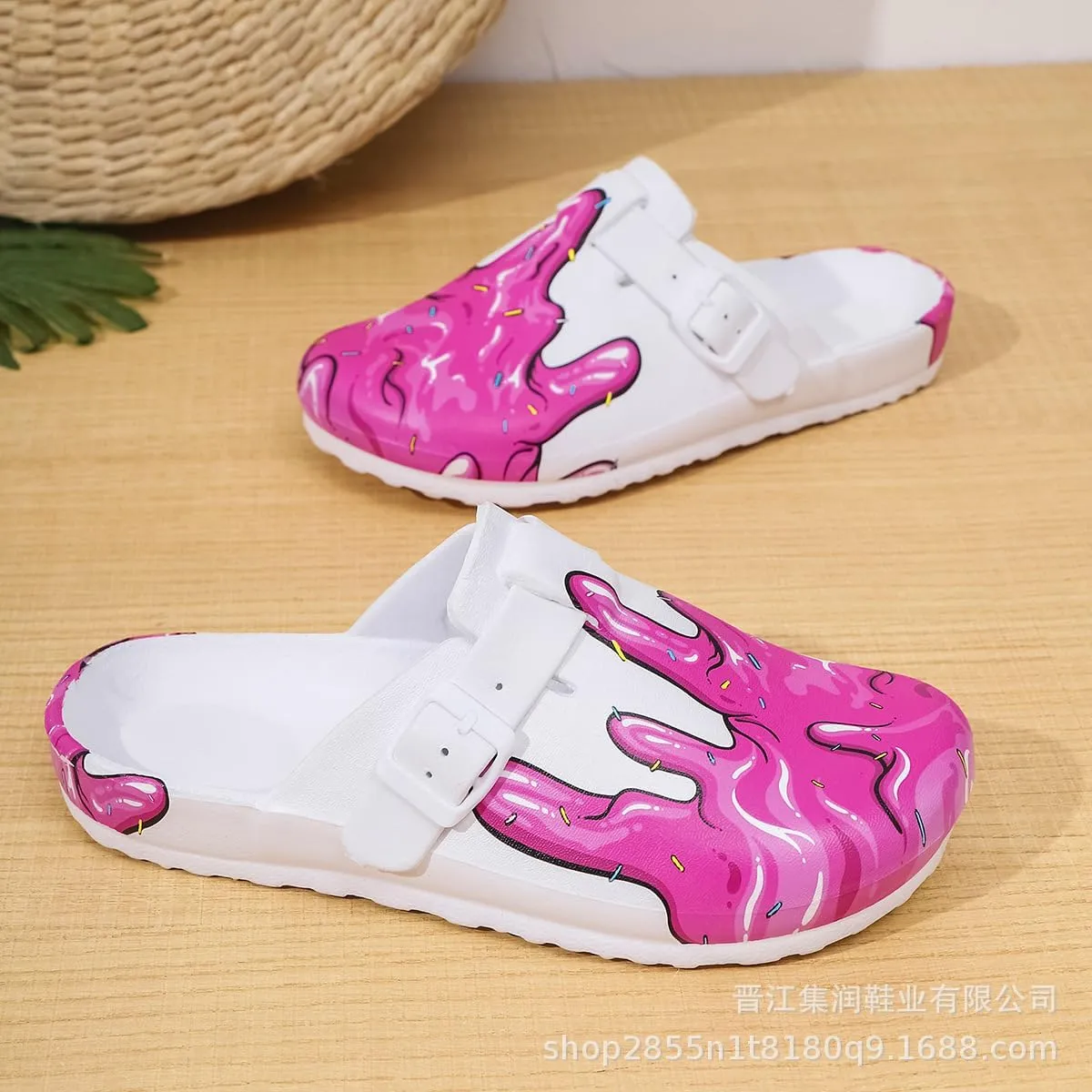 Medical Pattern EVA Clogs, Nursing Shoes, Soft-Soled Indoor Slippers for Men and Women, White