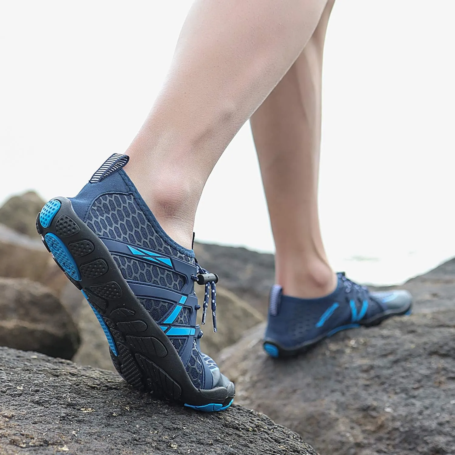 Men Women Water Sports Shoes Slip-on Quick Dry Aqua Swim Shoes for Pool Beach Surf Walking Water Park
