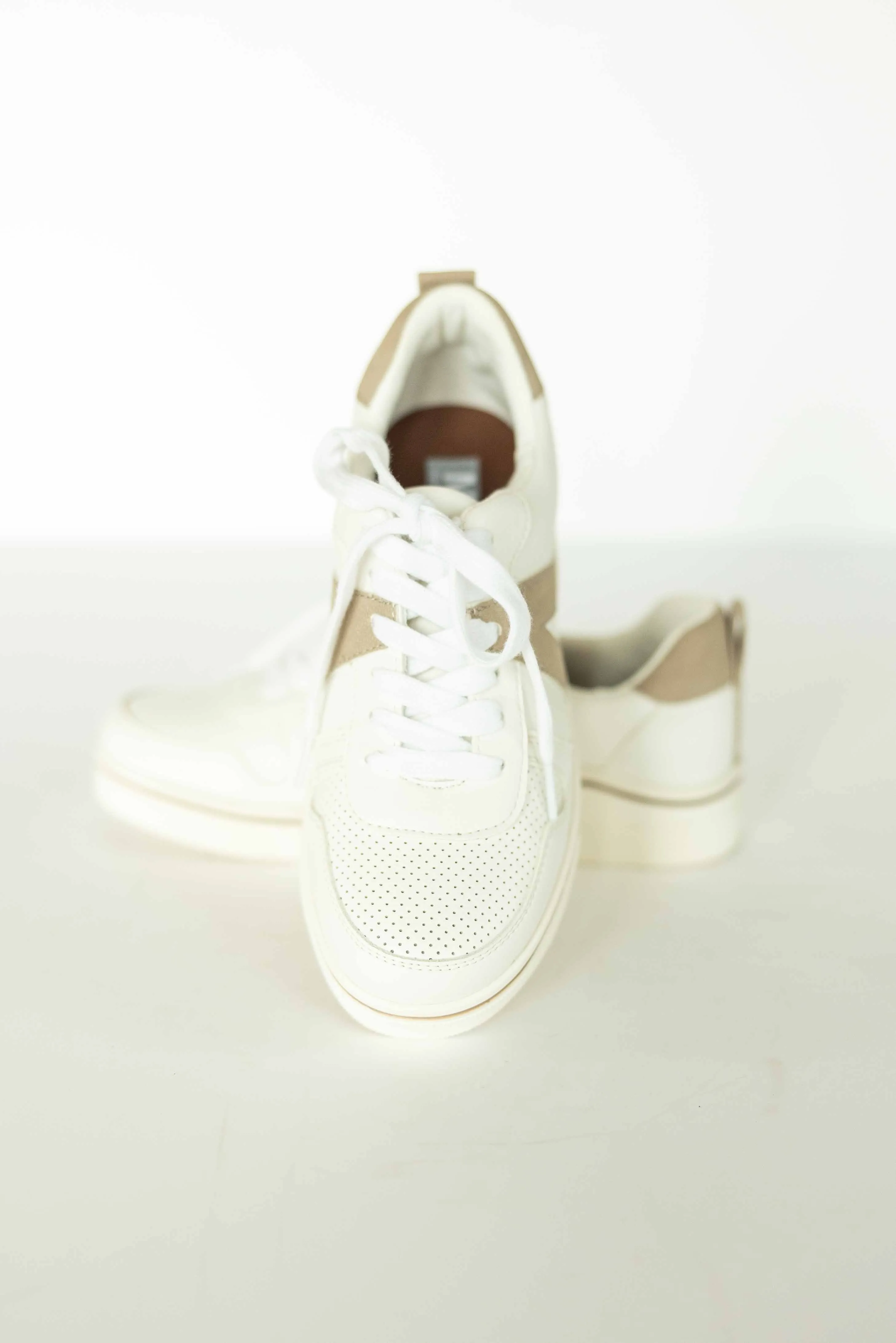 [MIA] ALTA WH/CRM SNEAKER