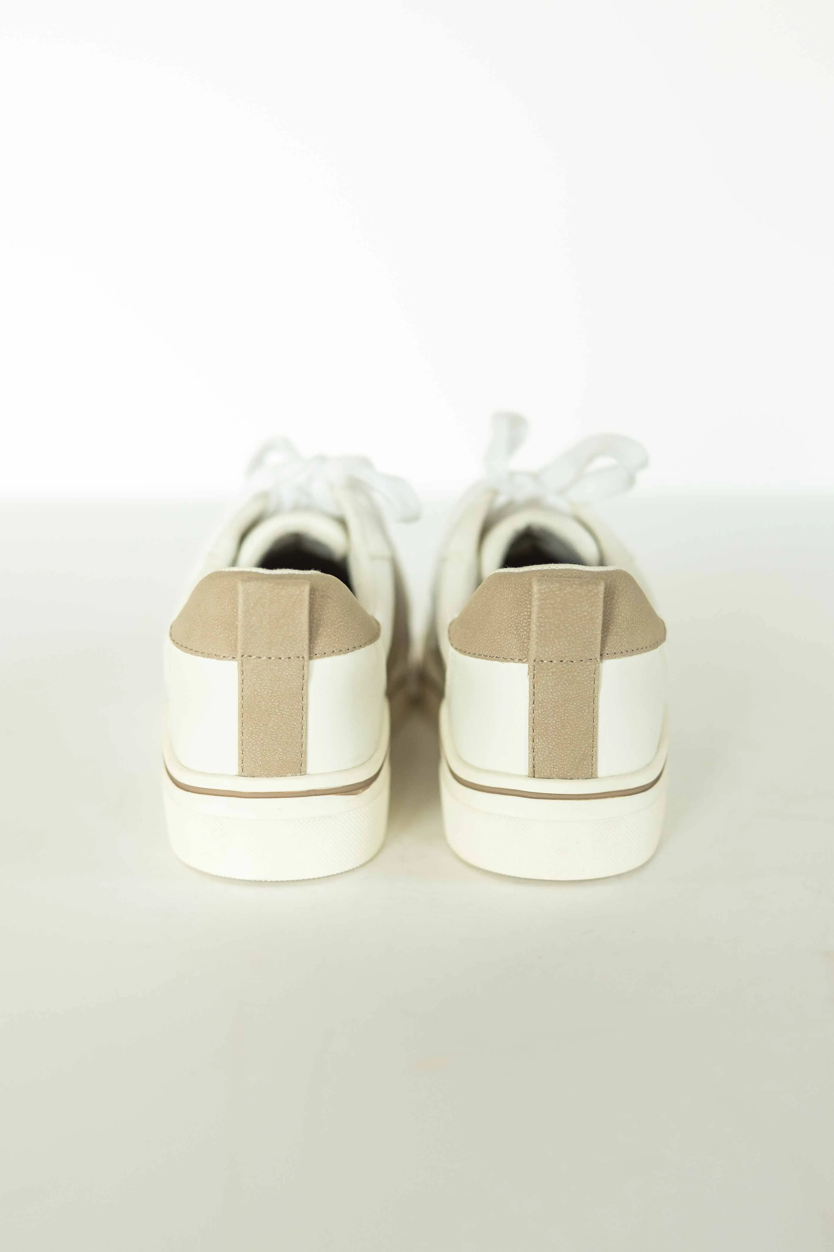 [MIA] ALTA WH/CRM SNEAKER