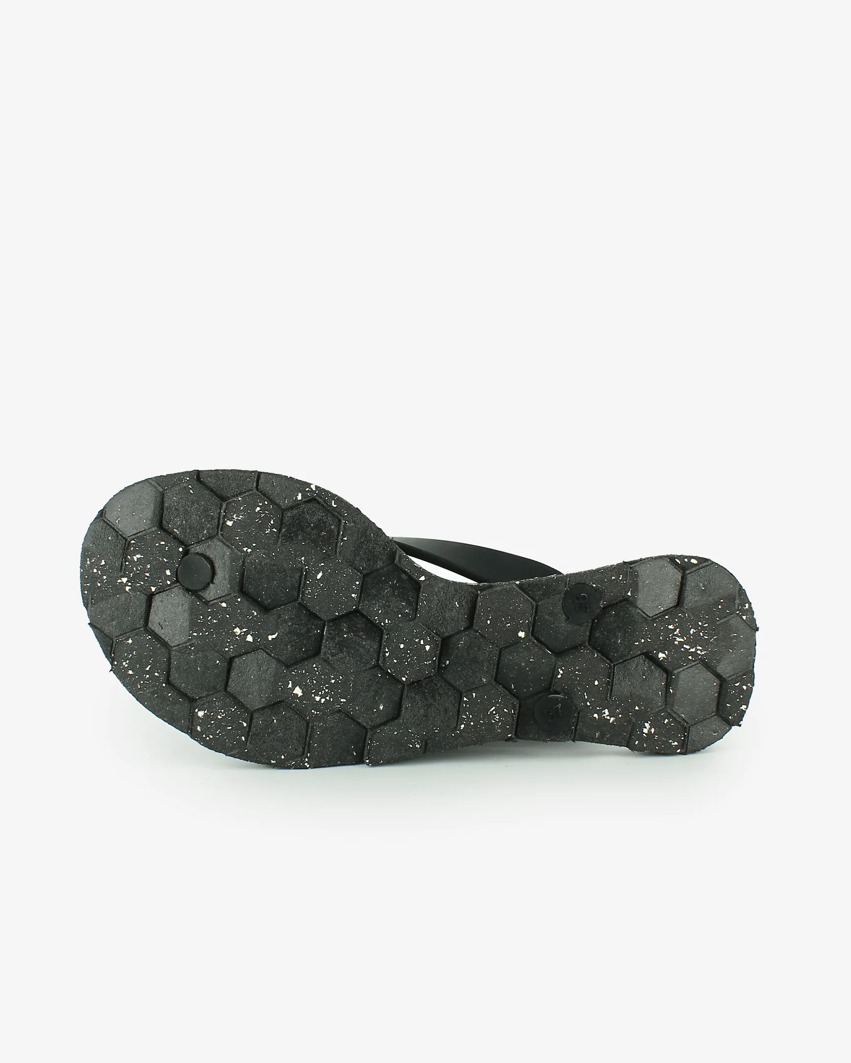 Nalu Recycled Rubber Flip Flops | Black