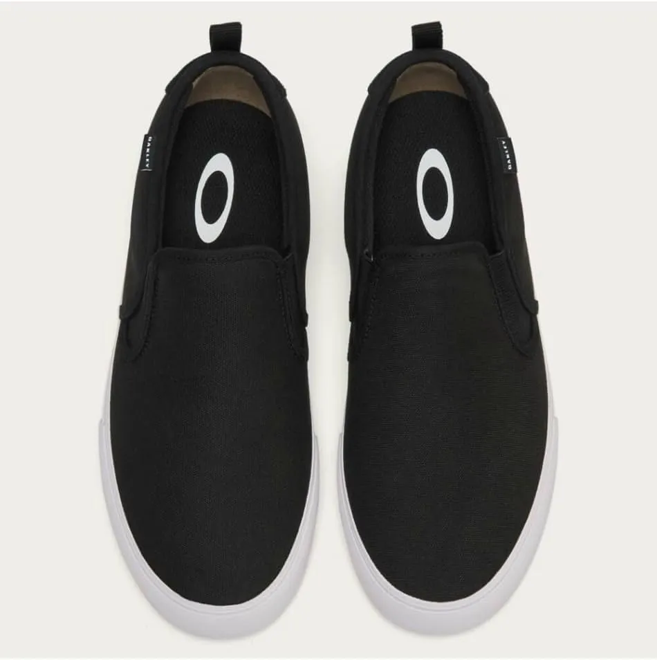 Oakley Men's Banks Slip-on Canvas Sneaker