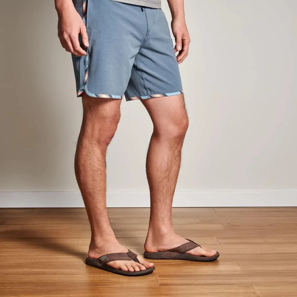 OLUKAI Tuahine Men's Waterproof Leather Sandals, Versatile Beach Flip Flops, Arch Support & Comfort Fit, Lightweight & Durable, Enhanced Grip & Traction