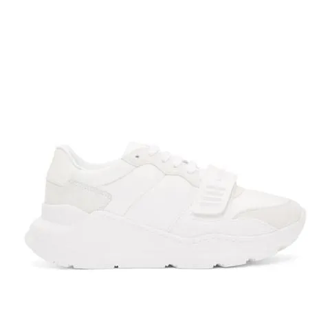 Problem-solving SNEAKER Quick turnaround BURBERRY -