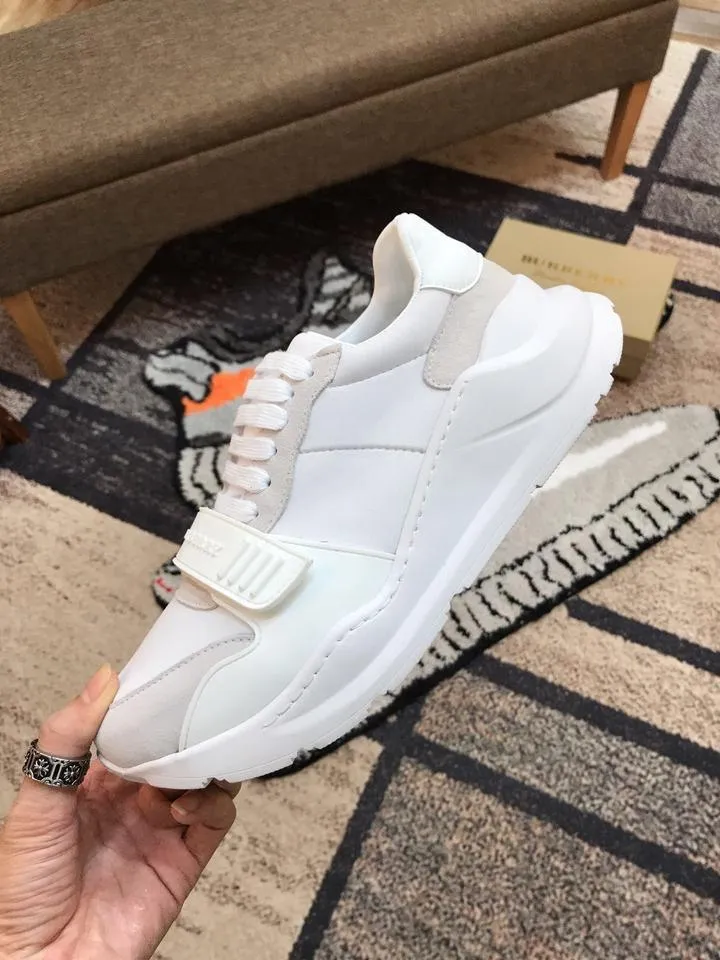 Problem-solving SNEAKER Quick turnaround BURBERRY -