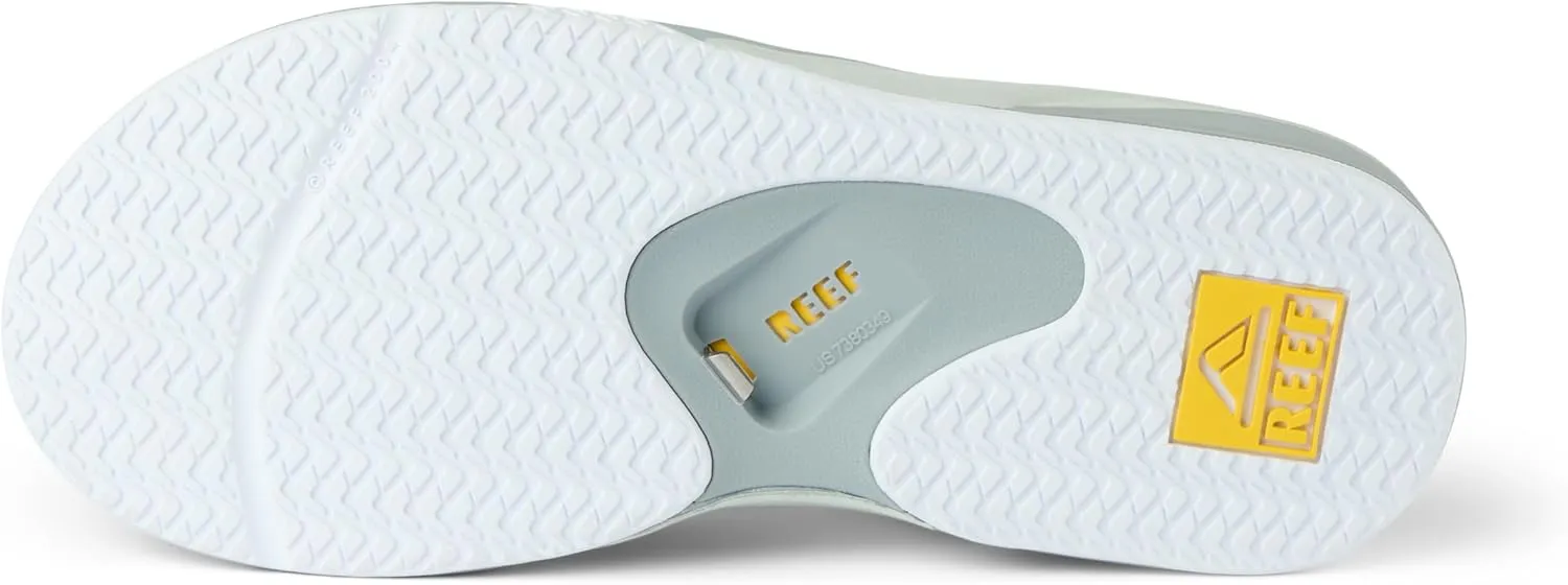 REEF Fanning Men's Bottle Opener Flip Flop, Arch Support, Durable Outsole, Water Friendly