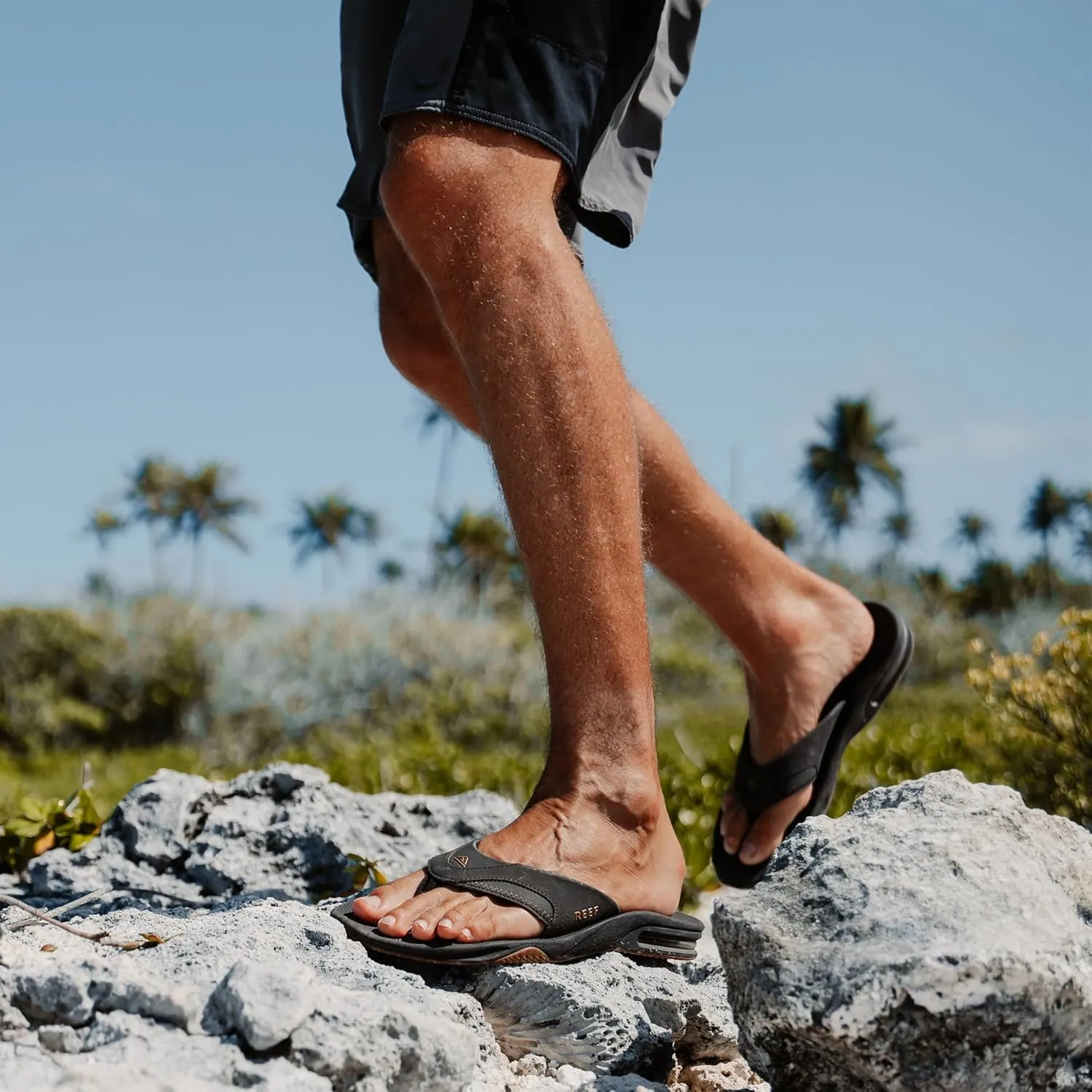 REEF Fanning Men's Bottle Opener Flip Flop, Arch Support, Durable Outsole, Water Friendly