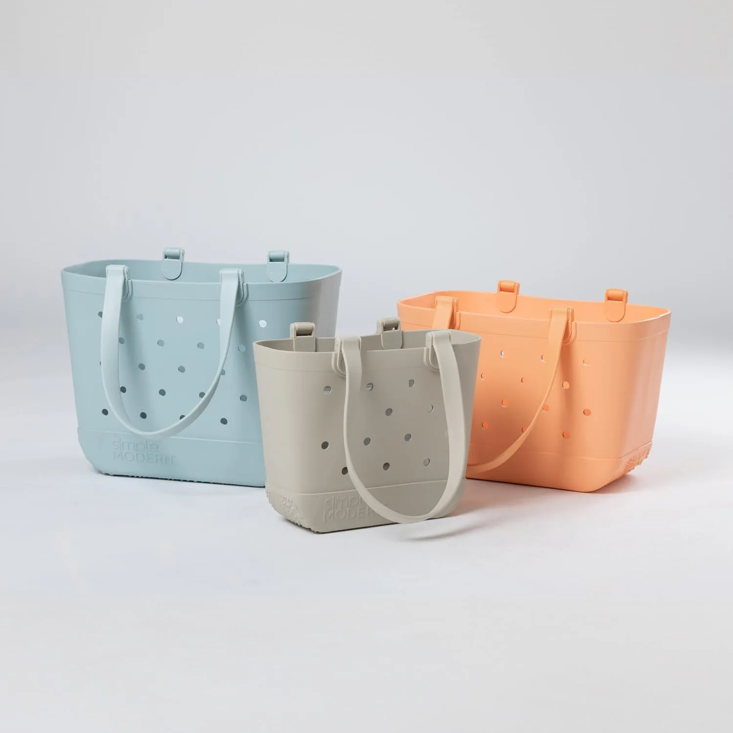 Simple Modern Medium Beach Bag | Waterproof Getaway Rubber Tote with Zipper Pocket for Travel, Pool, Boat, Groceries, Sports | Almond Birch