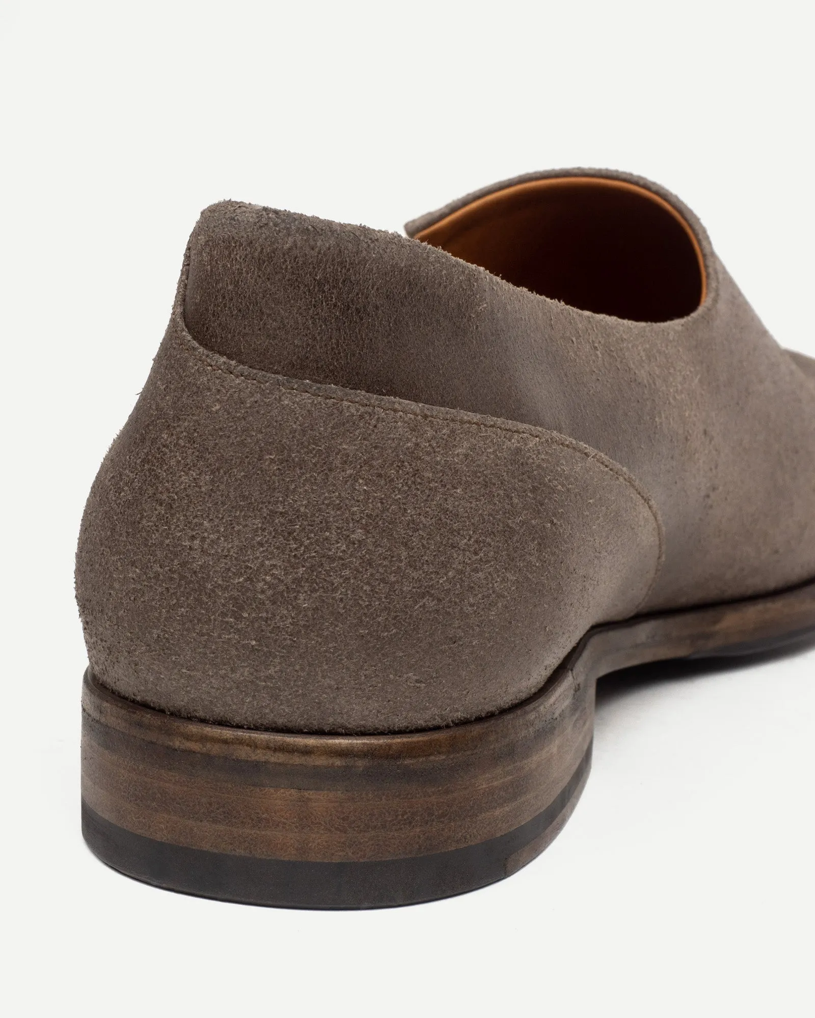 STAPLES SLIP-ON