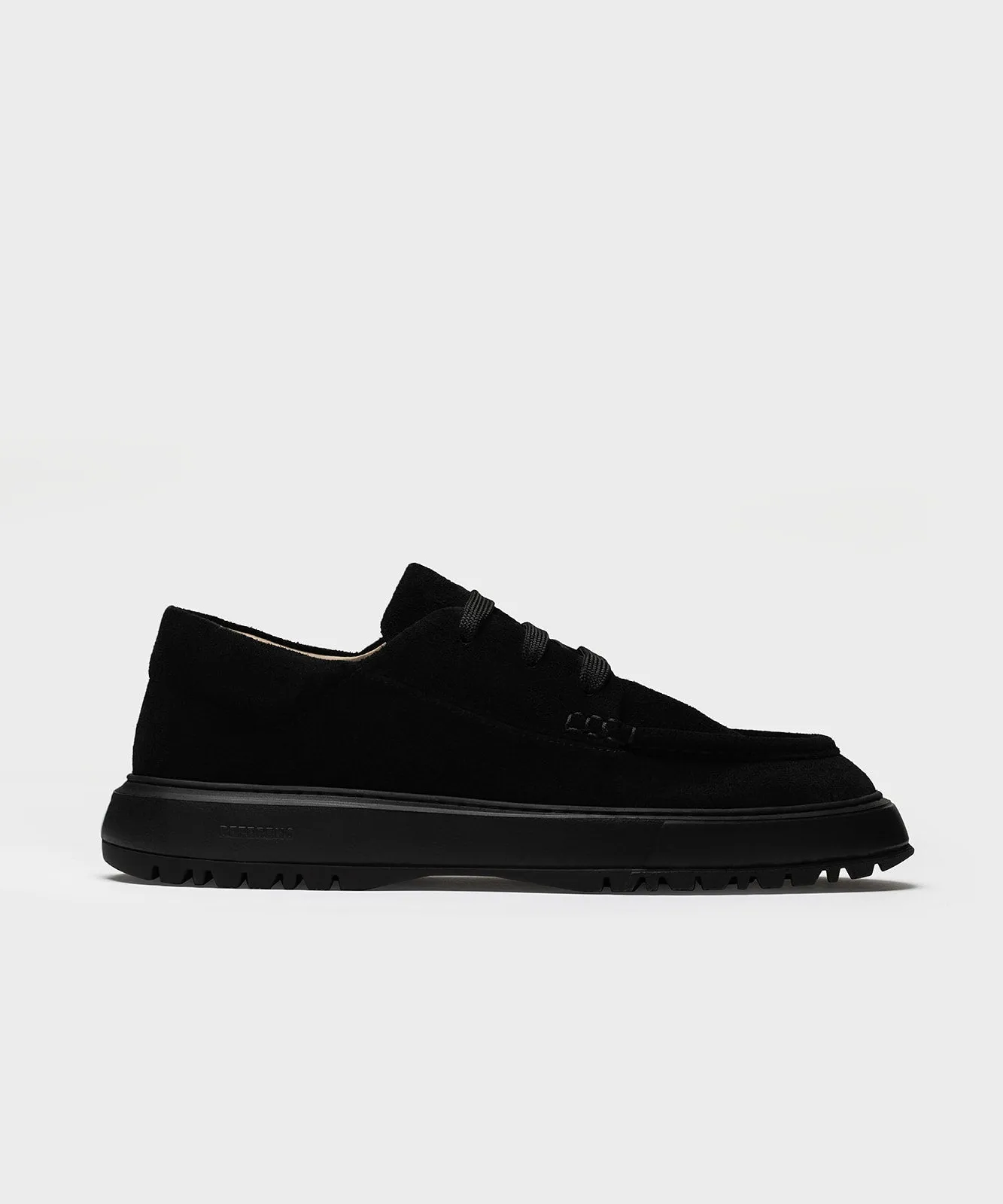 The Tahoe Lugs All Black Suede
