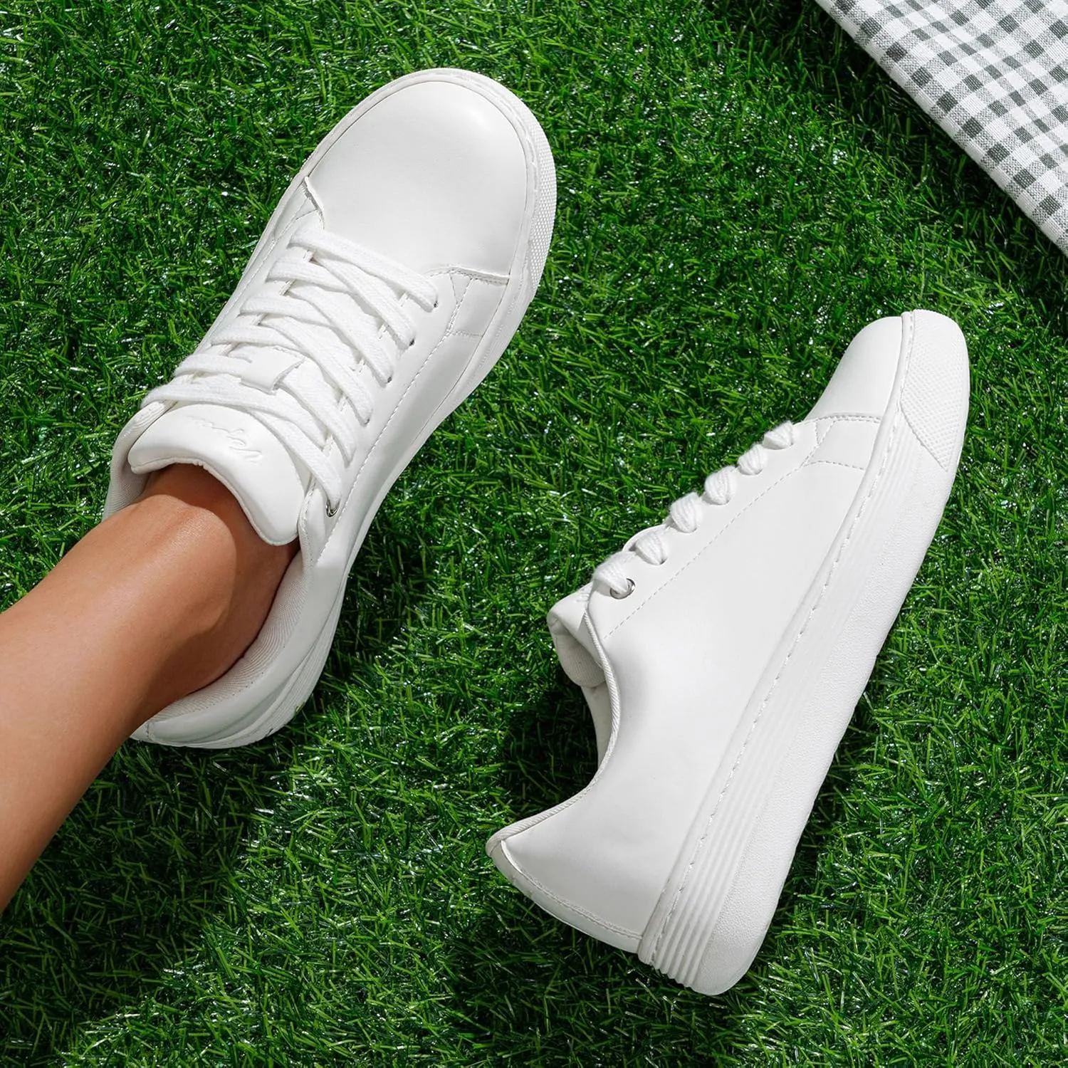 Vepose White Sneakers 8013 Casual Fashion Comfortable Classic Shoes for Walking