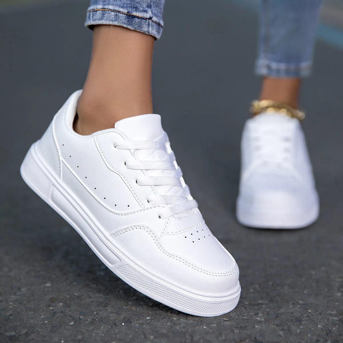 White Korean Casual Sneaker