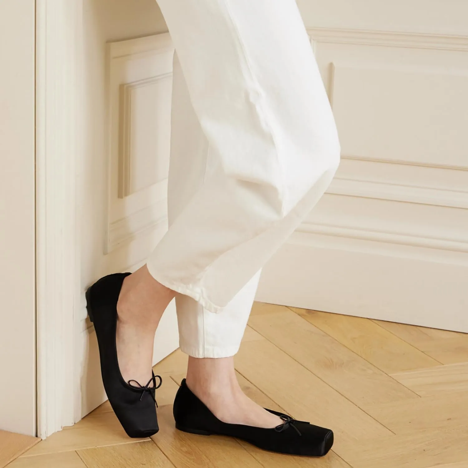 Women Square Toe Ballet Flats Bow Slip On Ballet Dress Shoes Satin Comfy Closed Square Toe Flat Shoes Wedding Bridal Walking Office Ladies Flats Drive Casual Ballet Shoes 4-11 M US