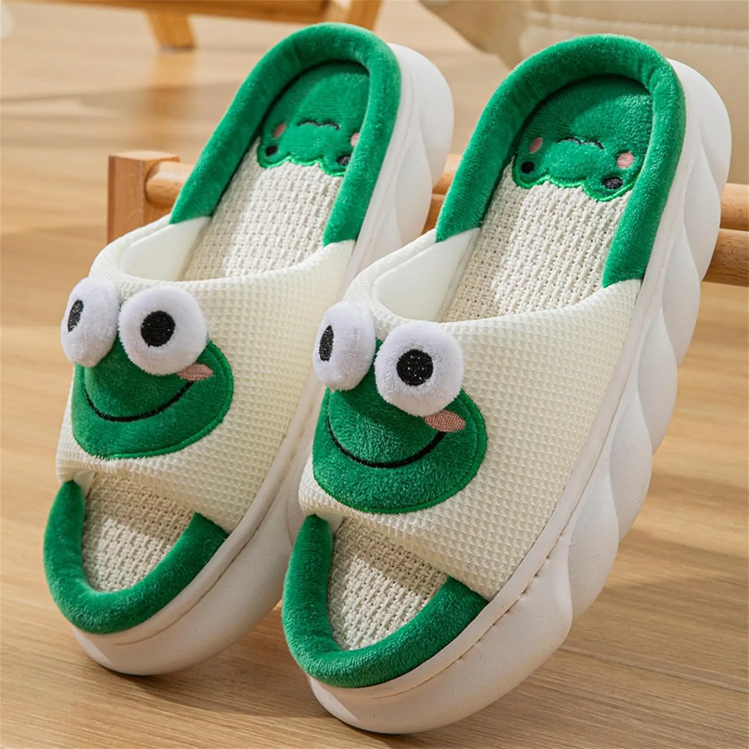 Women's Cute Animal Pig Slippers - Soft, Cosy Four Seasons Home Linen Slippers