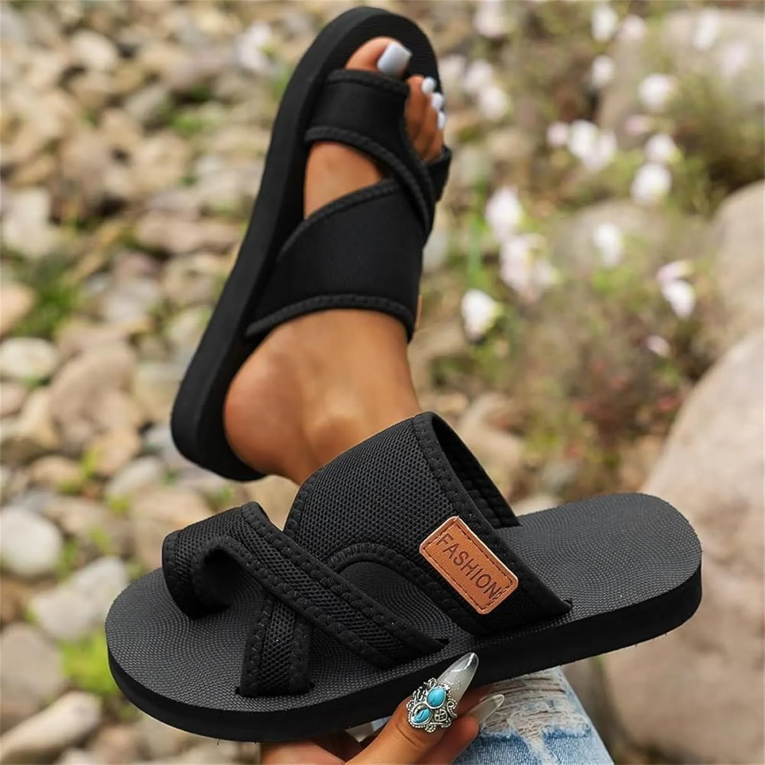 Women's Platform Sandals with Arch Support Comfortable Foam Slides Summer Beach Sandals with Adjustable Buckle