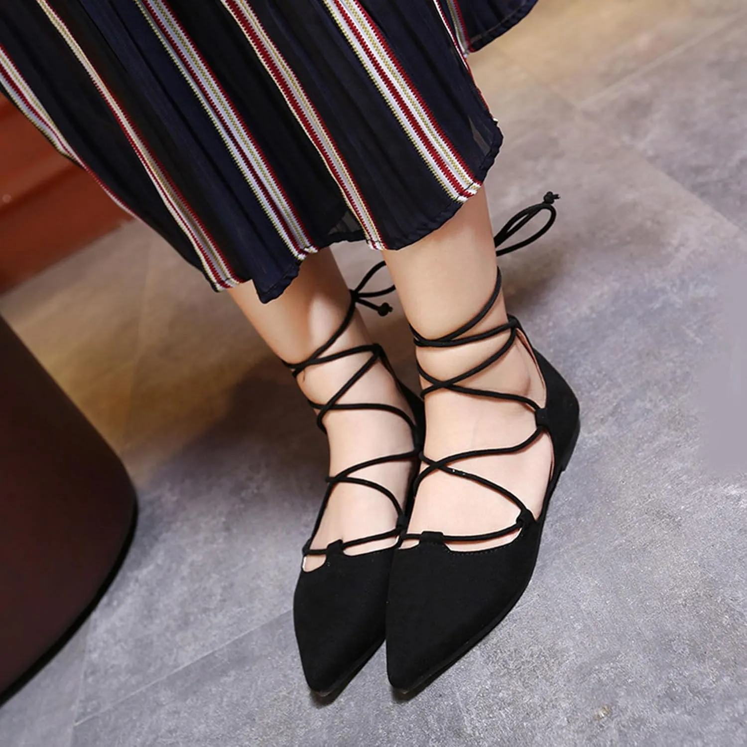 Women's Pointy Toe Ballet Flats Cross Strap Wrap Ballerina Shoes Faux Suede Lace Up Closed-Toe Flat Strappy Sandals