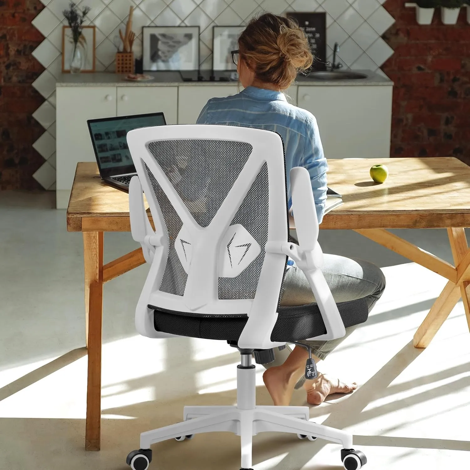 Yaheetech Ergonomic Office Chair Adjustable Mesh Computer Desk Chair with Flip-up Armrests Lumbar Support for Home Office White