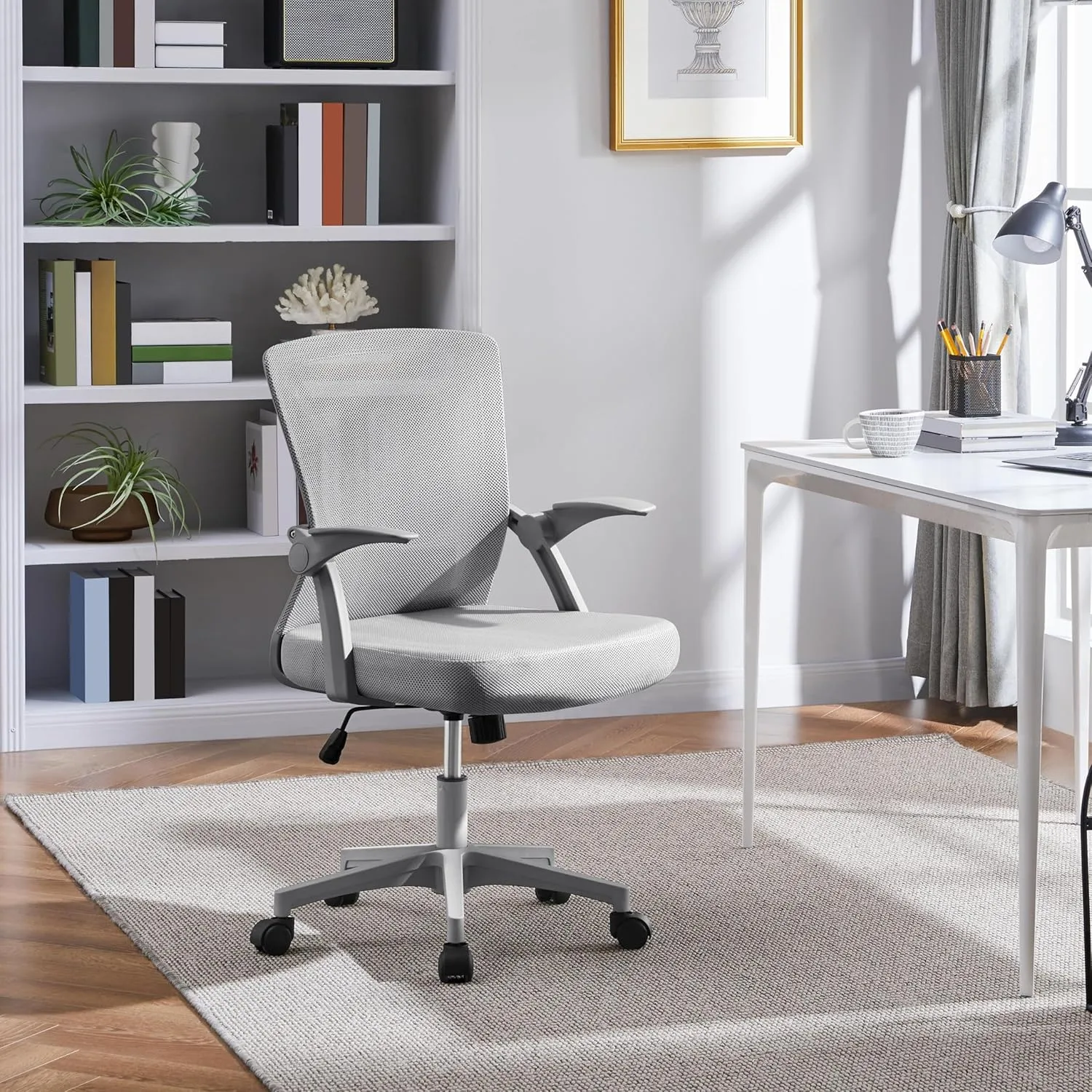 Yaheetech Mesh Office Chair Ergonomic Swivel Computer Chair with Flip-up Arms Adjustable Height Lumbar Support for Home Office Study Meeting, Gray