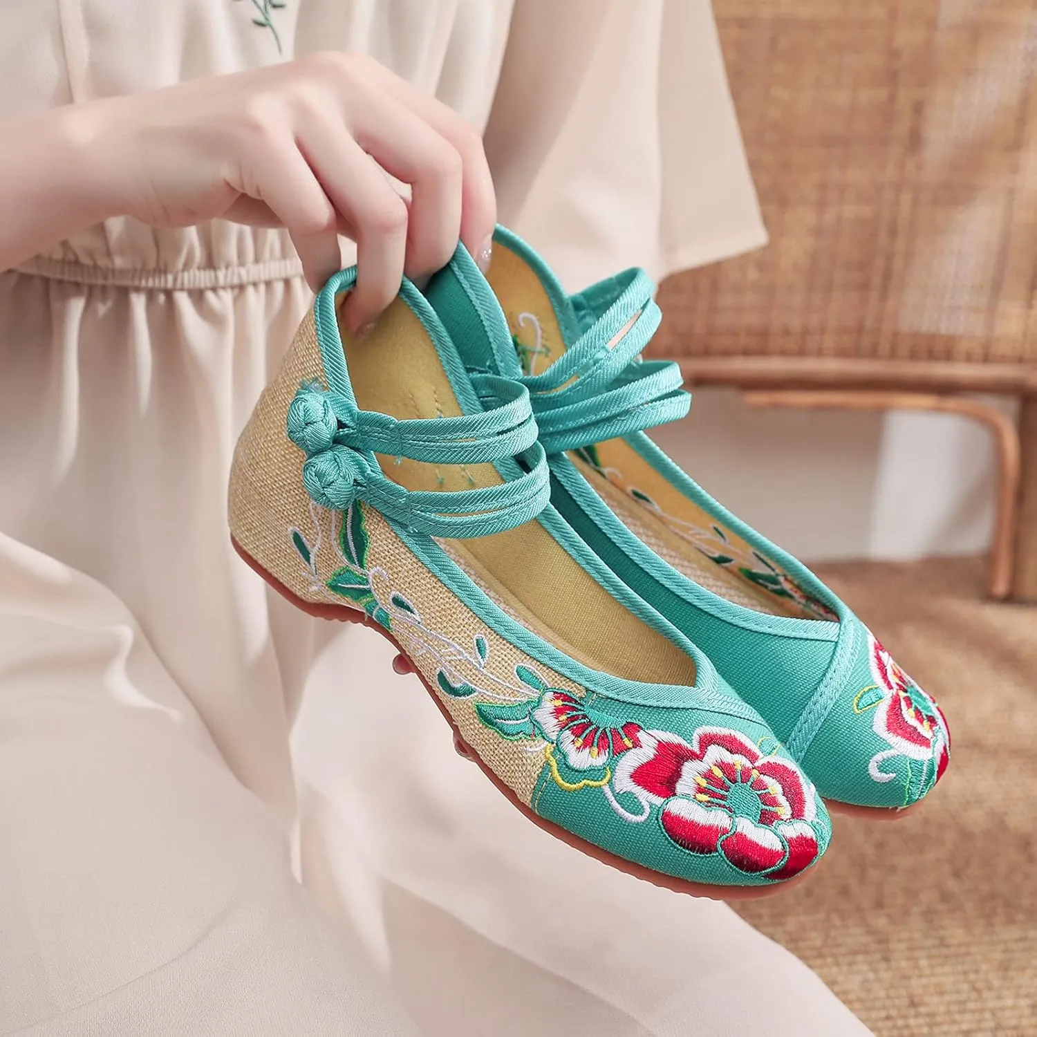 YunPeng Women Mary Jane Flat Shoes Casual Chinese Traditional Embroidered Ballet Canvas Shoes