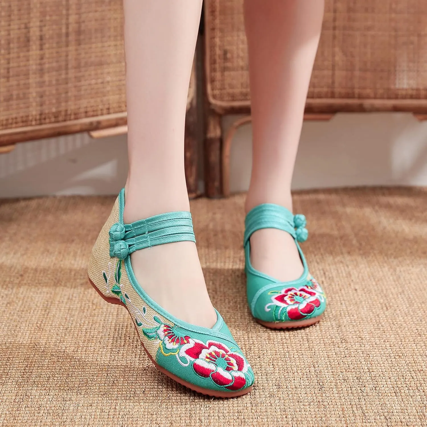 YunPeng Women Mary Jane Flat Shoes Casual Chinese Traditional Embroidered Ballet Canvas Shoes